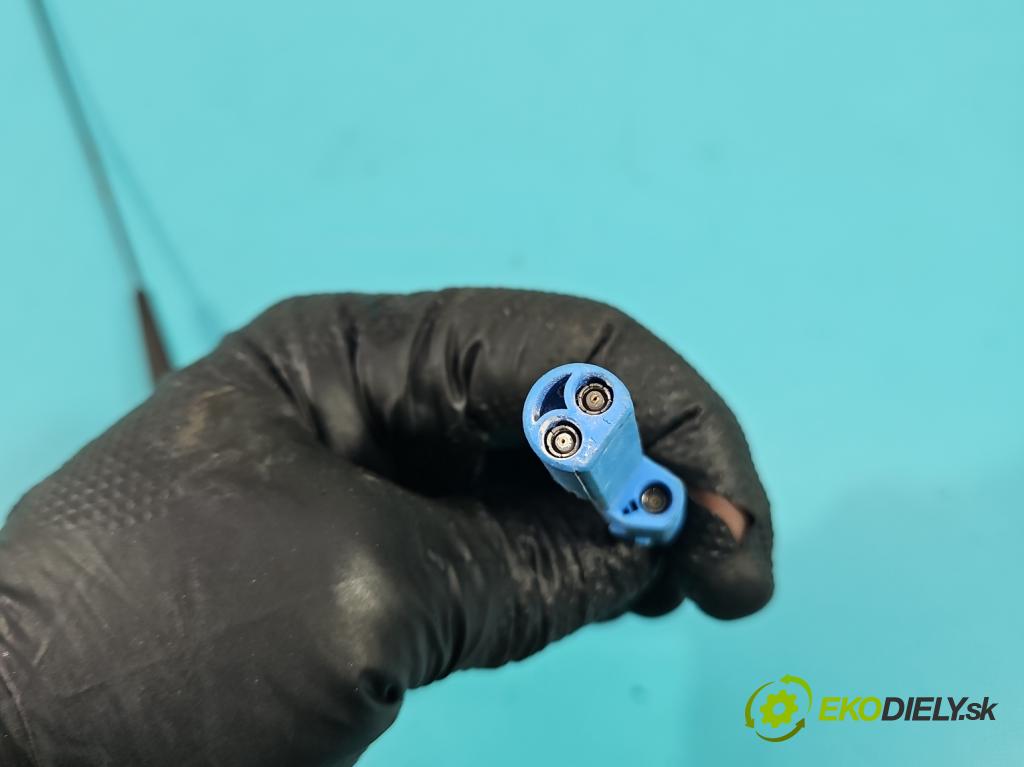 Opel Astra III 2004-2014 1.3 cdti 90 HP manual 66 kW 1248 cm3 5- Antena 013171963