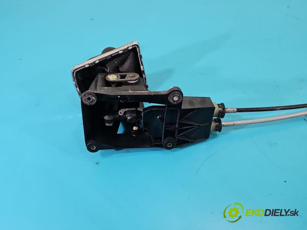 Opel Astra III 2004-2014 1.3 cdti 90 HP manual 66 kW 1248 cm3 5- Páka: Změny: stupeň,rýchlosť  (Rýchlostná páka (kulisa))