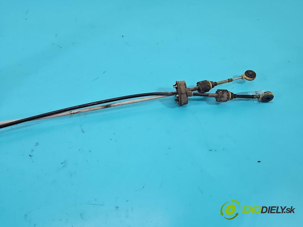 Opel Astra III 2004-2014 1.3 cdti 90 HP manual 66 kW 1248 cm3 5- Páka: Změny: stupeň,rýchlosť  (Rýchlostná páka (kulisa))