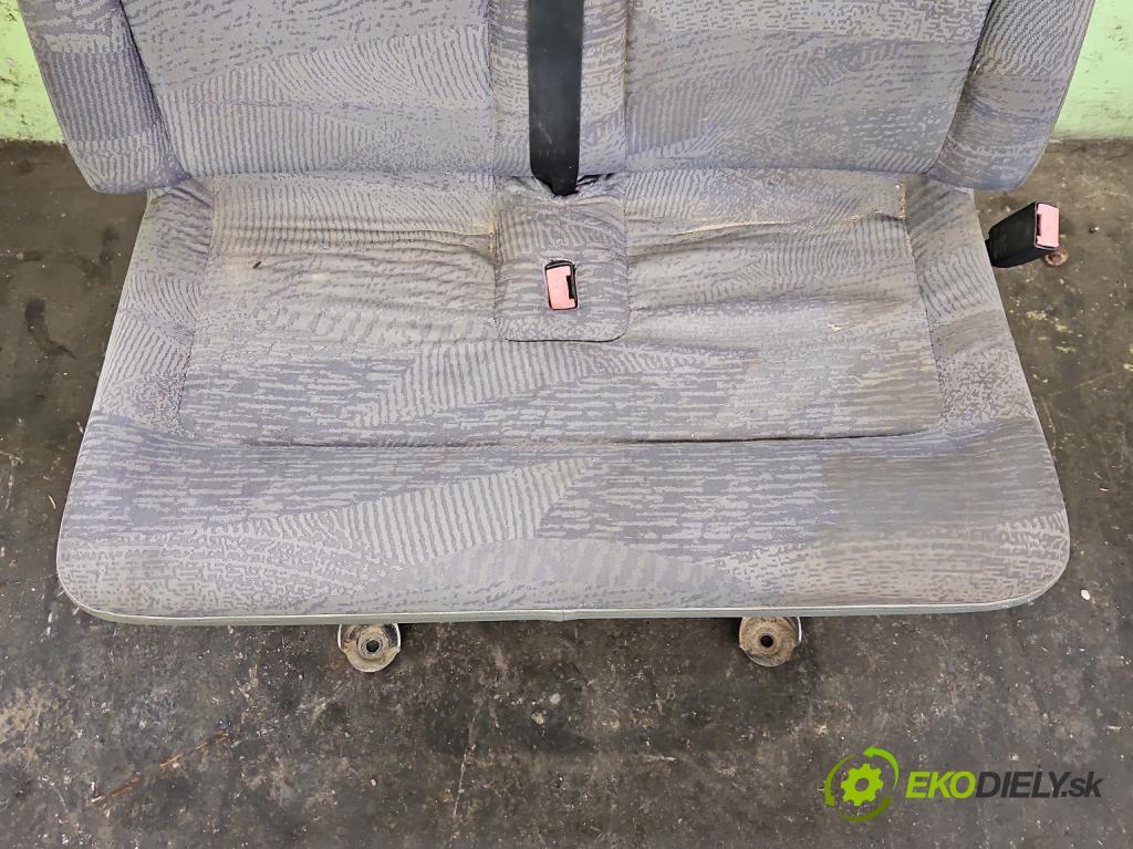 Renault Master II 1998-2010 2.5 DCI 114 HP manual 84 kW 2463 cm3 5- Sedačka pravý  (Sedadlo)