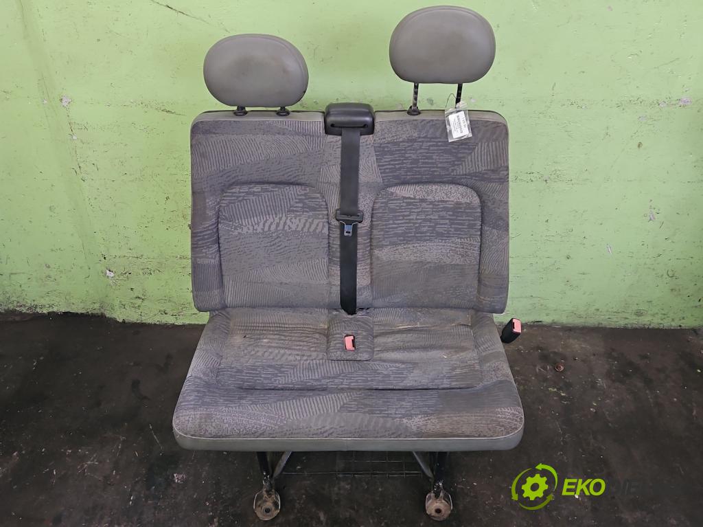Renault Master II 1998-2010 2.5 DCI 114 HP manual 84 kW 2463 cm3 5- Sedačka pravý  (Sedadlo)