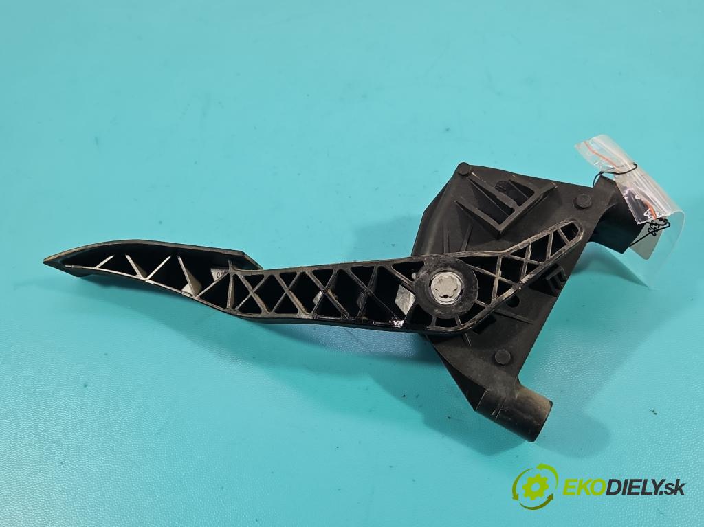 Opel Astra III 2004-2014 1.3 cdti 90 HP manual 66 kW 1248 cm3 5- pedal plyn potenciometr: 9157998BK