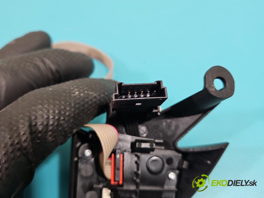 Vw Passat B7 2010-2014 2.0 tdi 170 HP automatic 125 kW 1968 cm3 5- prepínač multifunkční: řízení: 3C8959537D (Prepínacie páčky pod volantom)