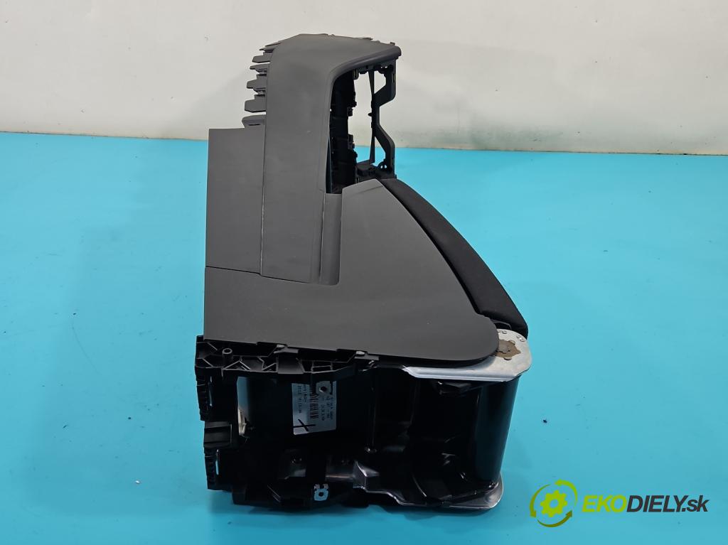 Vw Passat B7 2010-2014 2.0 tdi 170 HP automatic 125 kW 1968 cm3 5- operadlo 3C0863319AQ (Lakťová opierka)