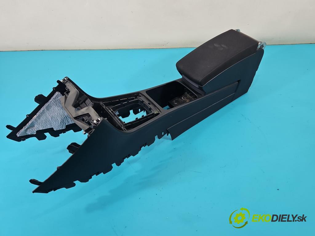 Vw Passat B7 2010-2014 2.0 tdi 170 HP automatic 125 kW 1968 cm3 5- operadlo 3C0863319AQ (Lakťová opierka)