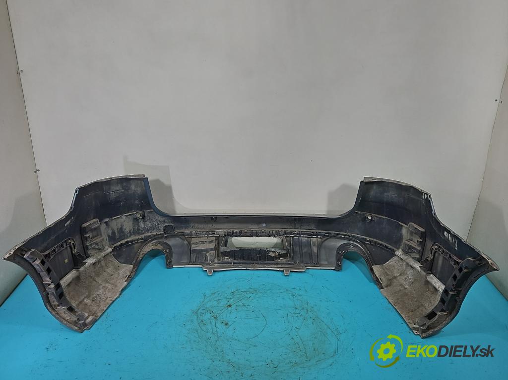 Vw Passat B7 2010-2014 2.0 tdi 170 hp automatic 125 kW 1968 cm3 5- nárazník zadní  (Klika dveří ostatní)