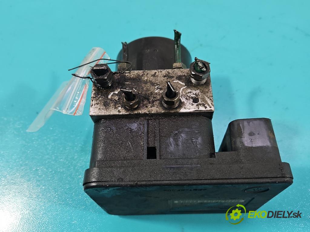 Citroen C5 I 2001-2008 1.6 hdi 109 HP manual 80 kW 1560 cm3 5- čerpadlo abs 9656419780 (Pumpa ABS)