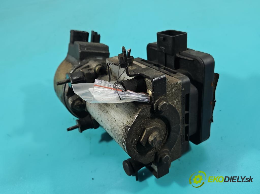Citroen C5 I 2001-2008 1.6 hdi 109 HP manual 80 kW 1560 cm3 5- čerpadlo pozastavení: 9636713880