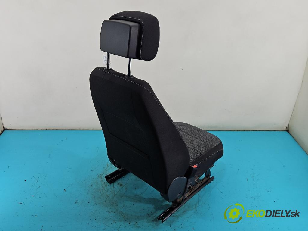 Vw Passat B7 2010-2014 2.0 tdi 170 HP automatic 125 kW 1968 cm3 5- Sedačka ľavý  (Sedadlo)