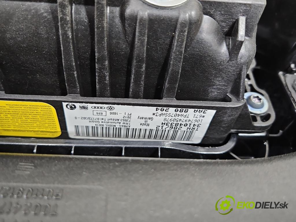 Vw Passat B7 2010-2014 2.0 tdi 170 hp automatic 125 kW 1968 cm3 5- kokpit,přistrojova deska