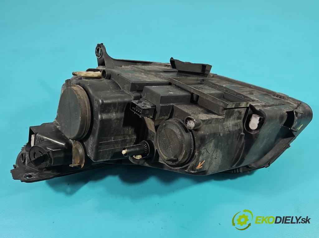 Citroen C5 I 2001-2008 1.6 hdi 109 HP manual 80 kW 1560 cm3 5- Reflektor: pravý  (Svetlo predné pravé)