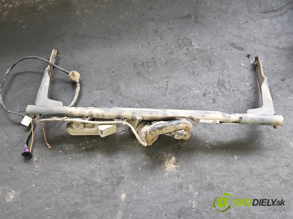 Vw Passat B7 2010-2014 2.0 tdi 170 hp automatic 125 kW 1968 cm3 5- oko tažné 3AA803880G (Tažné zařízení)