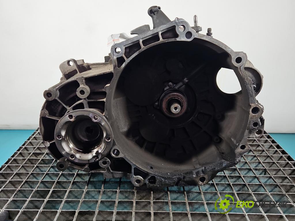 Vw Passat CC 2008-2016 2.0 TDI 140 HP manual 103 kW 1999 cm3 4- prevodovka stupeň,rýchlosť manual KNS