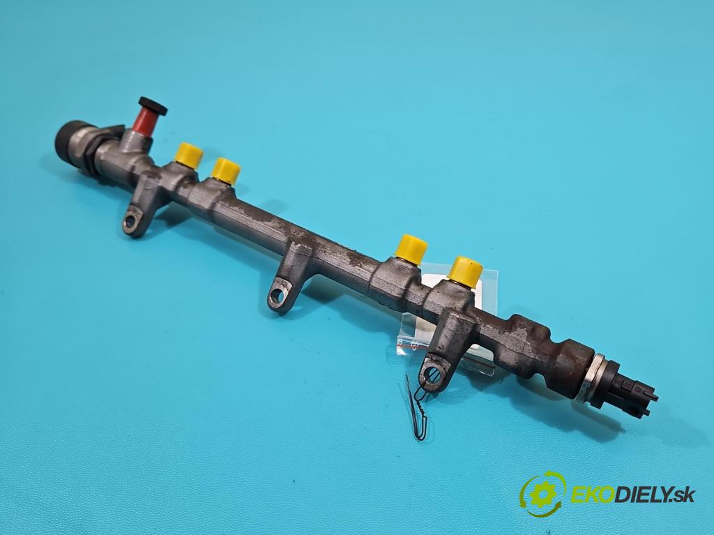 Hyundai Ix35 2.0 crdi 4wd 136 HP manual 100 kW 1995 cm3 5- lišta vstrekovacia 0445214211 (Vstrekovacia lišta)