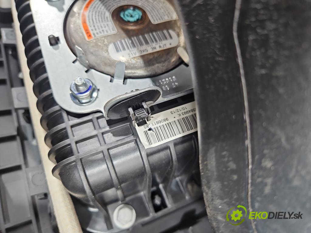 Citroen C3 Picasso 2008-2017 1.6 16v 120 hp manual 88 kW 1598 cm3 5- kokpit,přistrojova deska