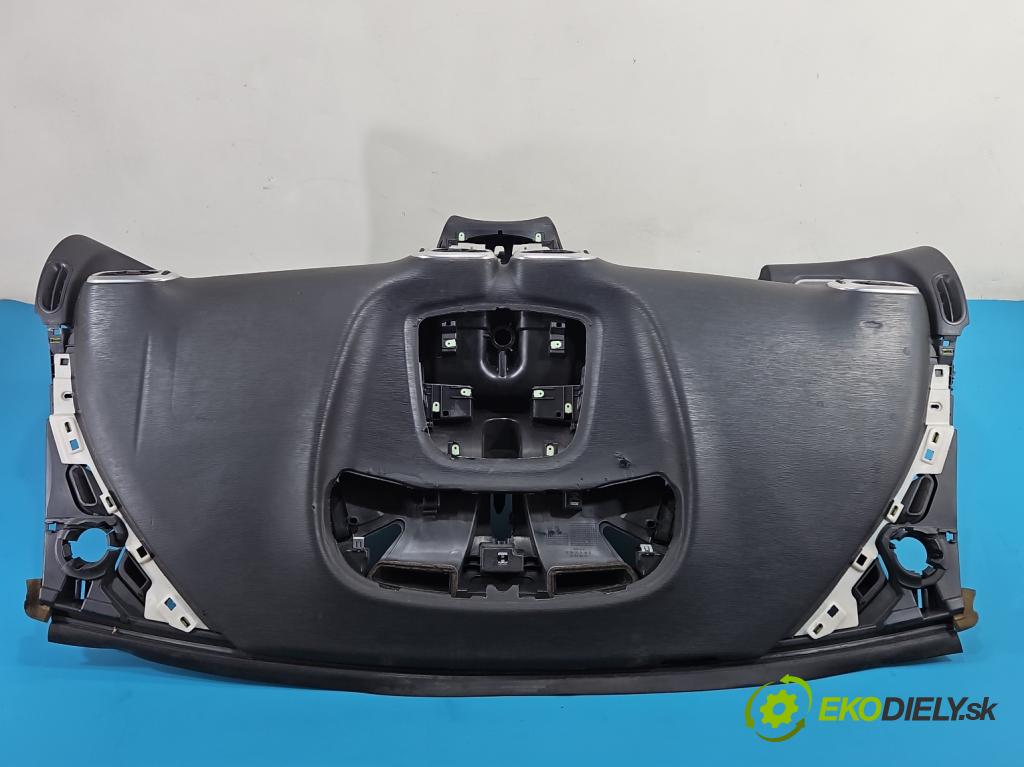 Citroen C3 Picasso 2008-2017 1.6 16v 120 hp manual 88 kW 1598 cm3 5- kokpit,přistrojova deska