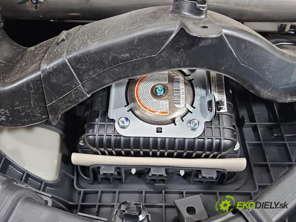 Citroen C3 Picasso 2008-2017 1.6 16v 120 hp manual 88 kW 1598 cm3 5- kokpit,přistrojova deska