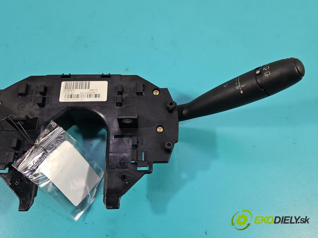 Citroen C4 I 2004-2011 1.6 16v 109 HP manual 80 kW 1587 cm3 5- prepínač komplex: 345657336 (Prepínacie páčky pod volantom)