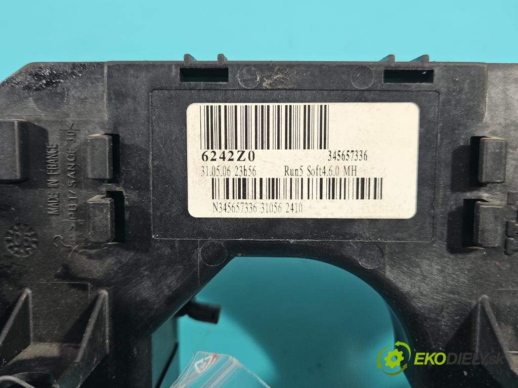 Citroen C4 I 2004-2011 1.6 16v 109 HP manual 80 kW 1587 cm3 5- prepínač komplex: 345657336 (Prepínacie páčky pod volantom)