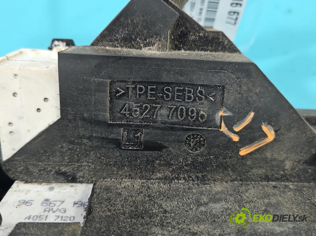 Citroen C4 I 2004-2011 1.6 16v 109 HP manual 80 kW 1587 cm3 5- zámok predné ľavý 45277095