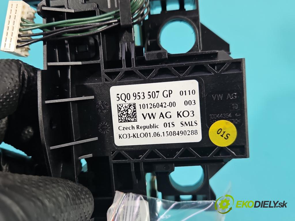 Seat Leon III 2012-2020 2.0 tdi 150 HP automatic 110 kW 1968 cm3 5- prepínač komplex: 5Q0953507GP (Prepínacie páčky pod volantom)