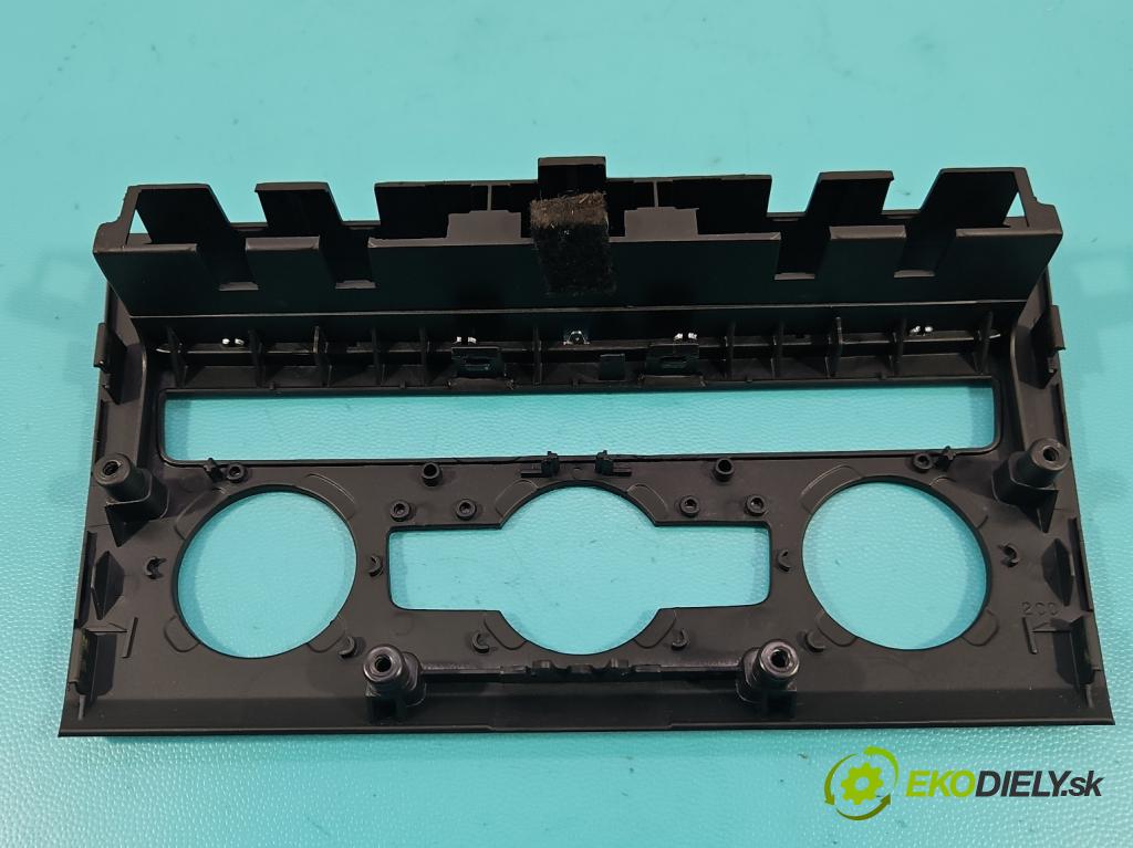 Seat Leon III 2012-2020 2.0 tdi 150 HP automatic 110 kW 1968 cm3 5- kryt plast 5F0858060G