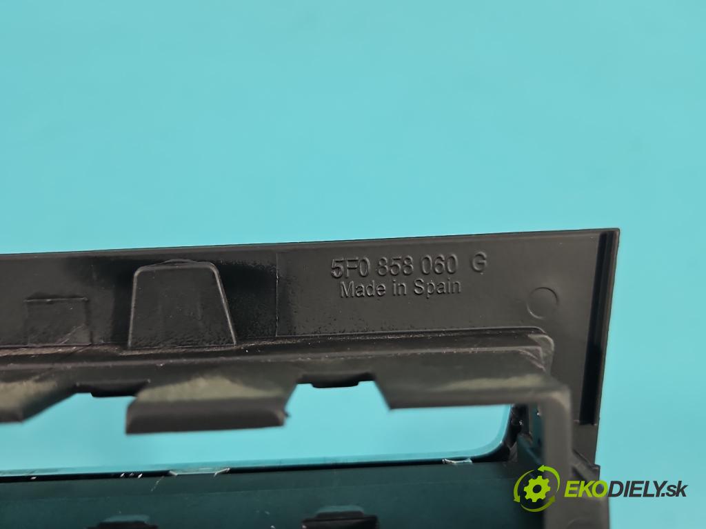 Seat Leon III 2012-2020 2.0 tdi 150 HP automatic 110 kW 1968 cm3 5- kryt plast 5F0858060G