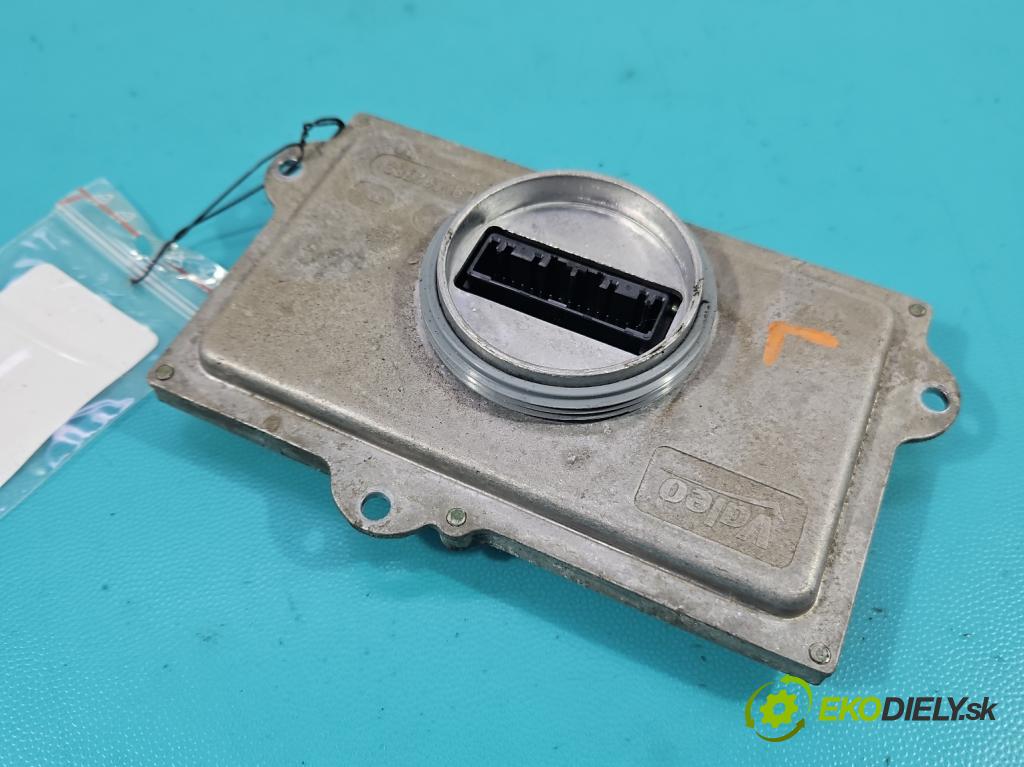 Seat Leon III 2012-2020 2.0 tdi 150 HP automatic 110 kW 1968 cm3 5- střídač: xenon 5F0941472 (Riadiaca jednotka xenónu)