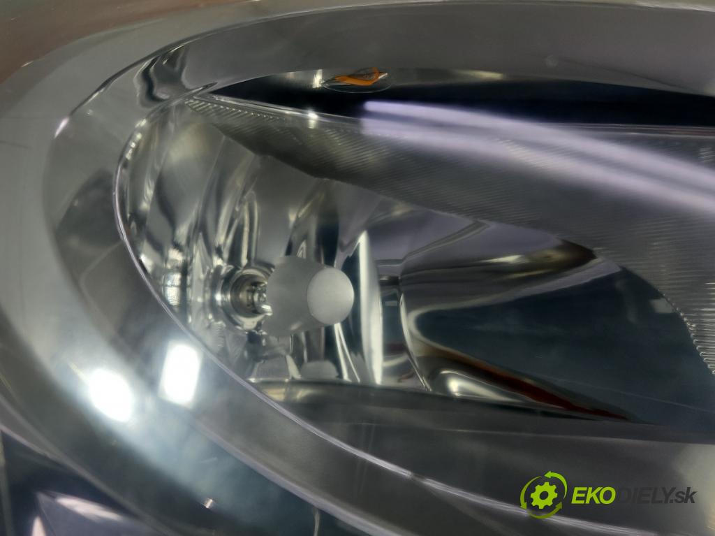 Citroen C3 Picasso 2008-2017 1.6 16v 120 HP manual 88 kW 1598 cm3 5- Reflektor: pravý 9681806180 (Svetlo predné pravé)