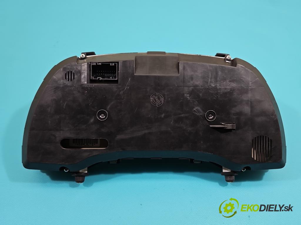 Fiat Punto Grande 1.4 8V 77 HP manual 57 kW 1368 cm3 5- prístrojovka/ budíky 51701536 (Prístrojová doska)