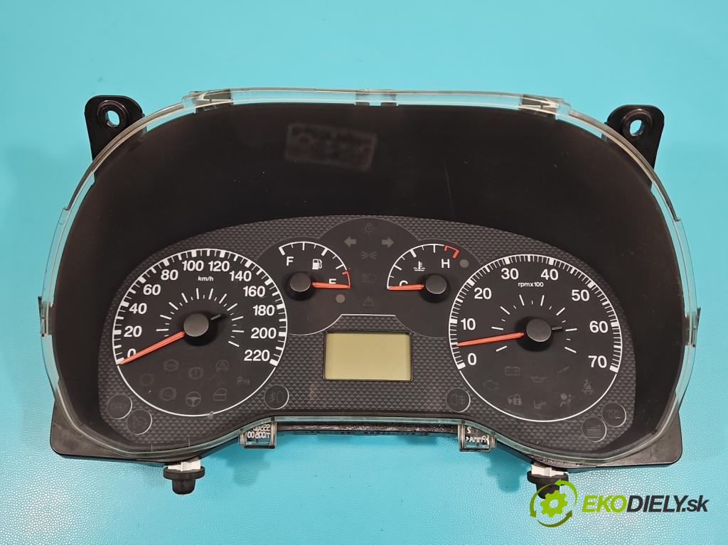 Fiat Punto Grande 1.4 8V 77 HP manual 57 kW 1368 cm3 5- prístrojovka/ budíky 51701536 (Prístrojová doska)