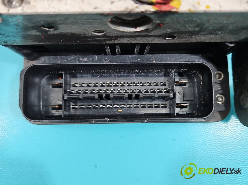 Audi A6 C7 2011-2018 3.0 tfsi: quattro 310HP automatic 228 kW 2995 cm3 4- čerpadlo abs 0265250451 (Pumpa ABS)