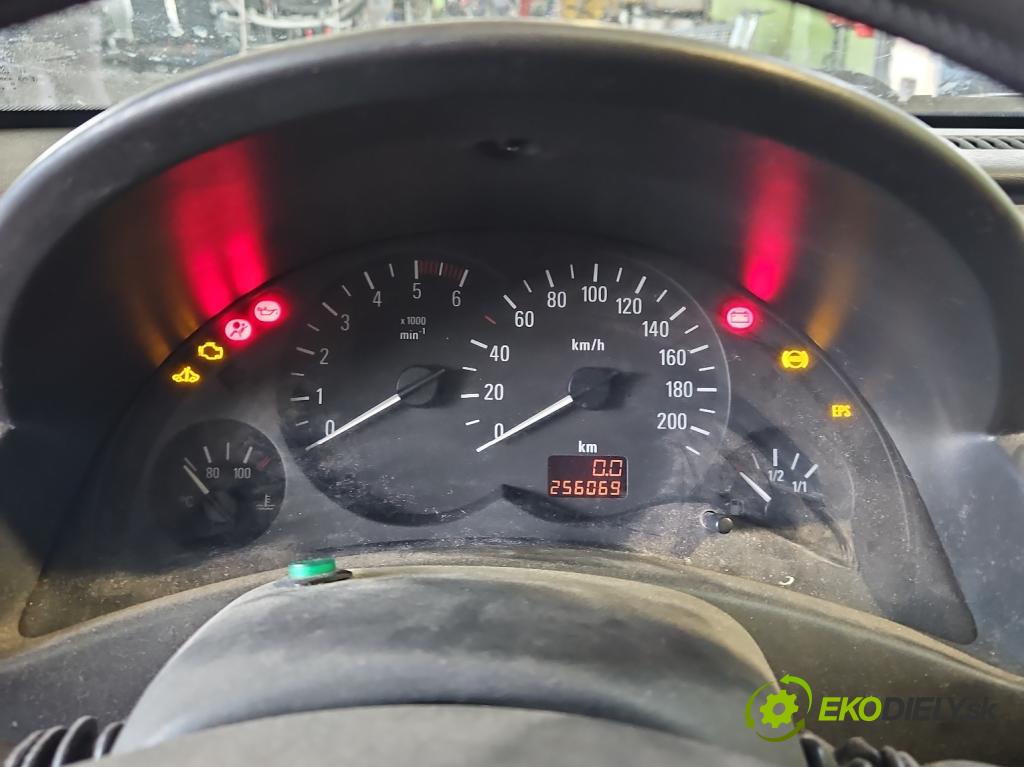 Opel Corsa C 2000-2006 1.3 CDTI 69KM manual 51 kW 1248 cm3 3- riadiaca jednotka motora 55190069
