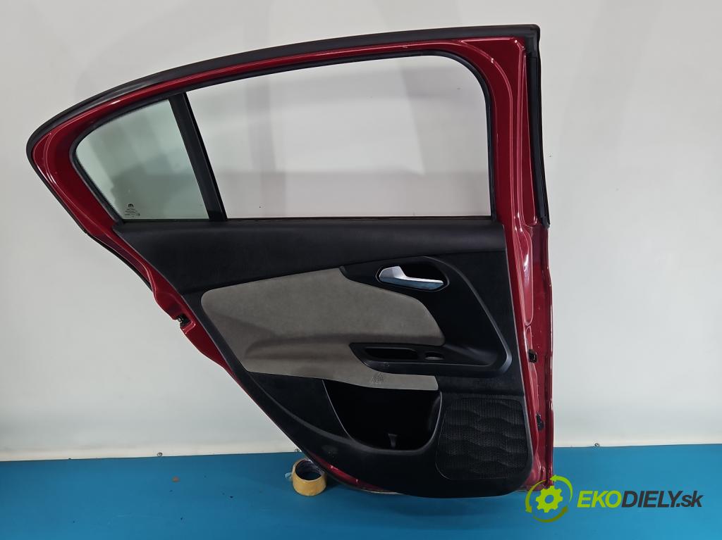 Fiat Tipo II 2015- 1.6 jtd (55260384) 120 HP manual 88 kW 1598 cm3 5- dvere zadné ľavé  (Kľučka dverí ostatné)