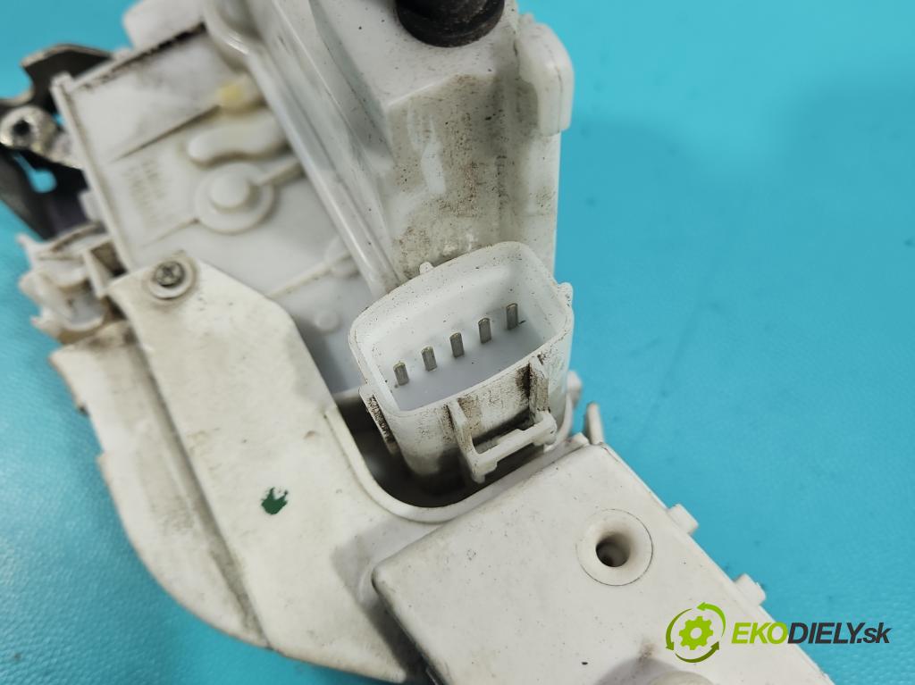 Fiat Tipo II 2015- 1.6 jtd 55260384 120 HP manual 88 kW 1598 cm3 5- zámok predné ľavý 519836030