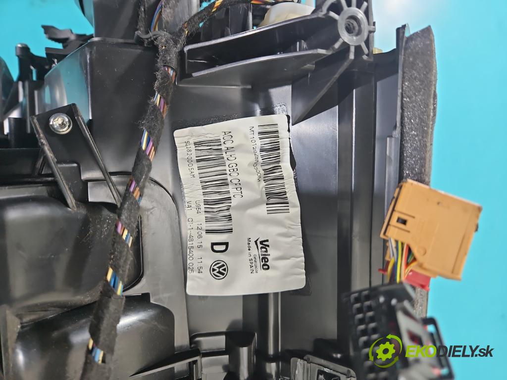 Seat Leon III 2012-2020 2.0 tdi 150 hp automatic 110 kW 1968 cm3 5- radiátor 5Q1820005AM (Radiátor topení)