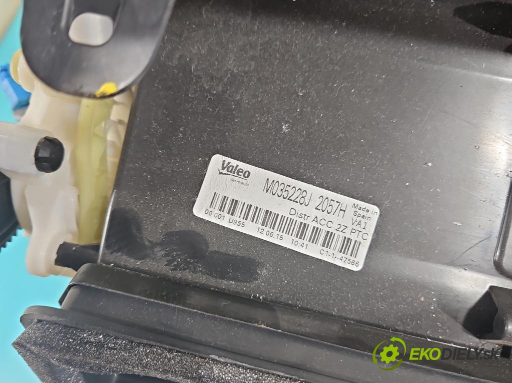 Seat Leon III 2012-2020 2.0 tdi 150 hp automatic 110 kW 1968 cm3 5- radiátor 5Q1820005AM (Radiátor topení)