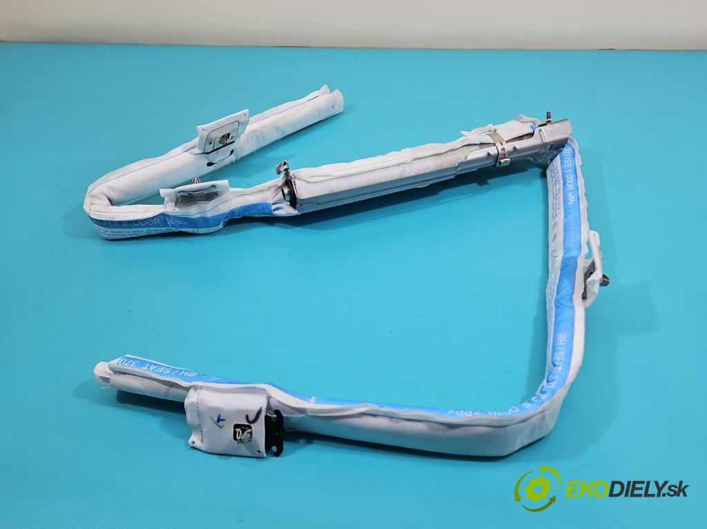 Seat Leon III 2012-2020 2.0 tdi 150 hp automatic 110 kW 1968 cm3 5- Záclona: pravé 5F4880742