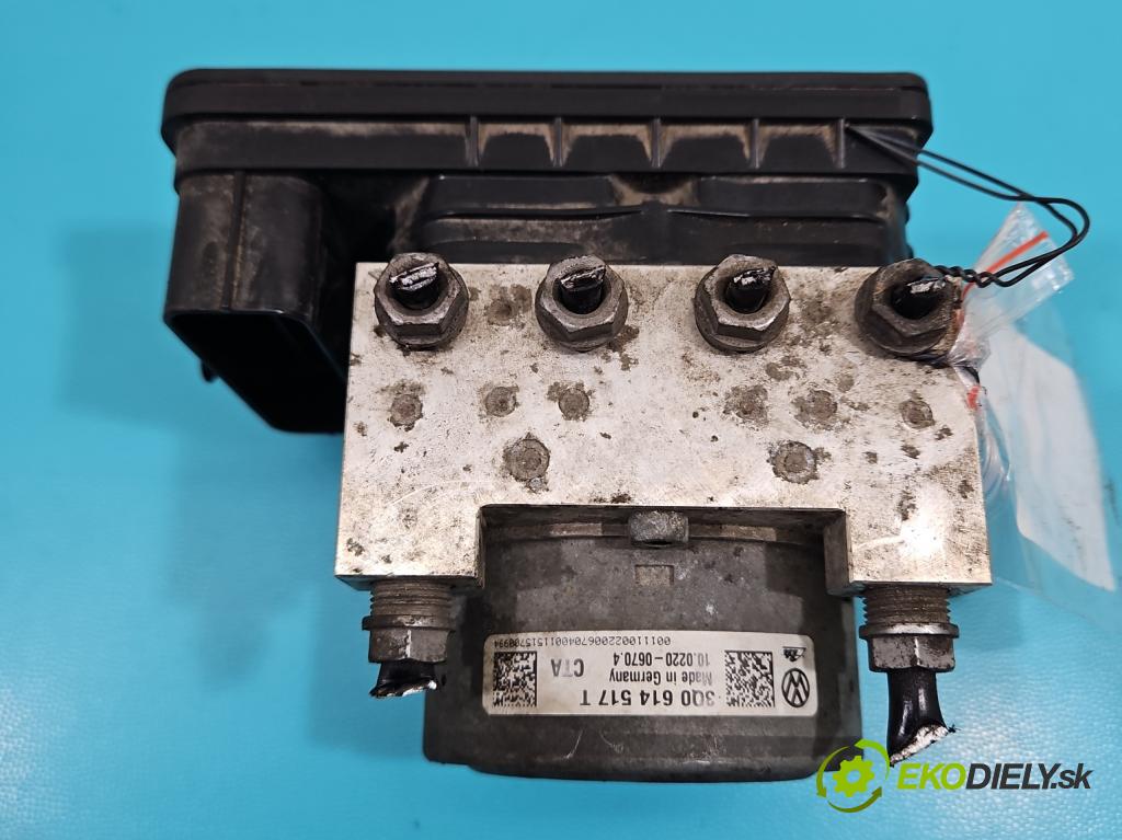 Seat Leon III 2012-2020 2.0 tdi 150 HP automatic 110 kW 1968 cm3 5- čerpadlo abs 3Q0614517T (Pumpa ABS)