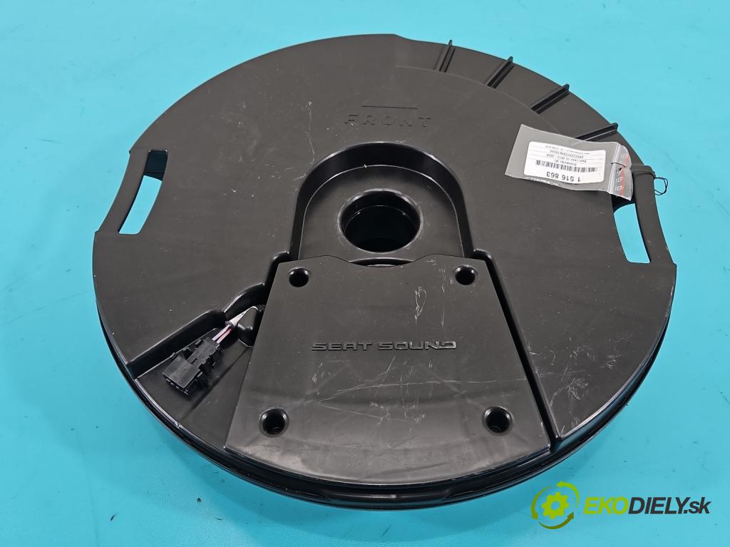 Seat Leon III 2012-2020 2.0 tdi 150 hp automatic 110 kW 1968 cm3 5- Subwoofer: 5F0035382 (Audio zařízení)