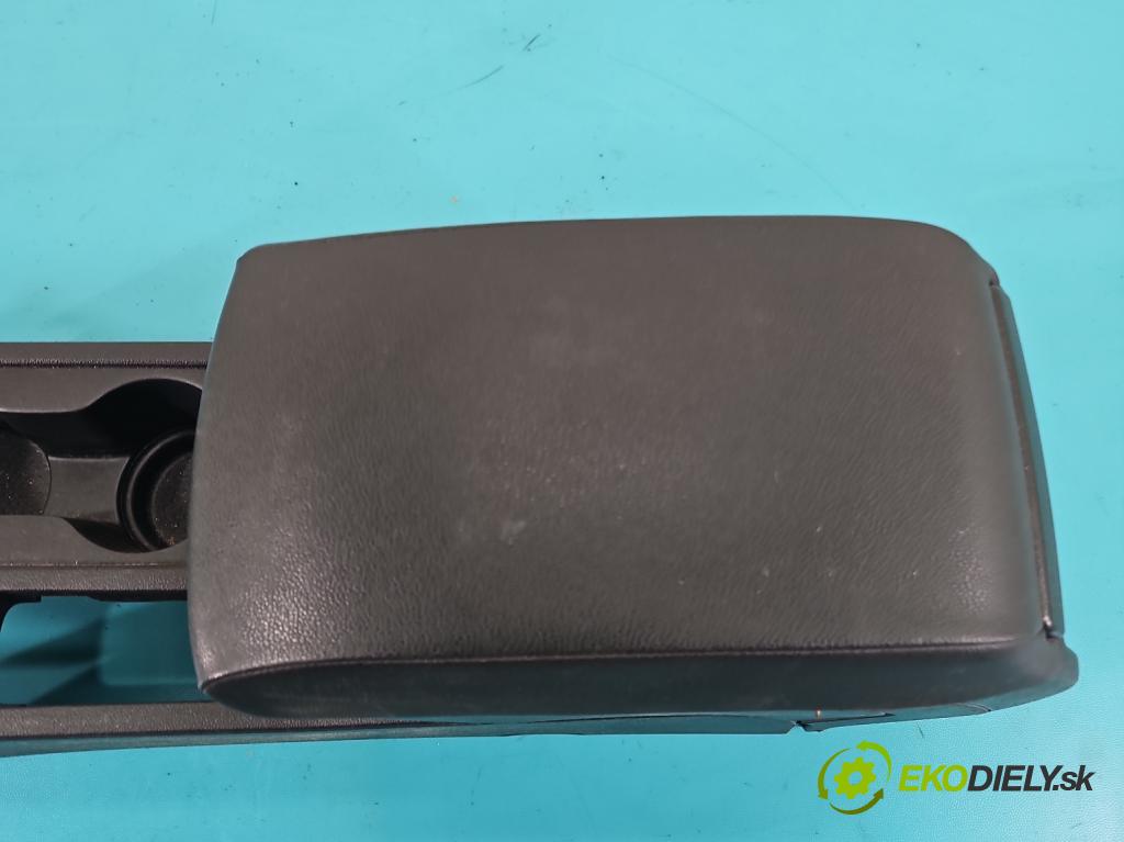 Seat Leon III 2012-2020 2.0 tdi 150 HP automatic 110 kW 1968 cm3 5- operadlo 5F0864981A (Lakťová opierka)