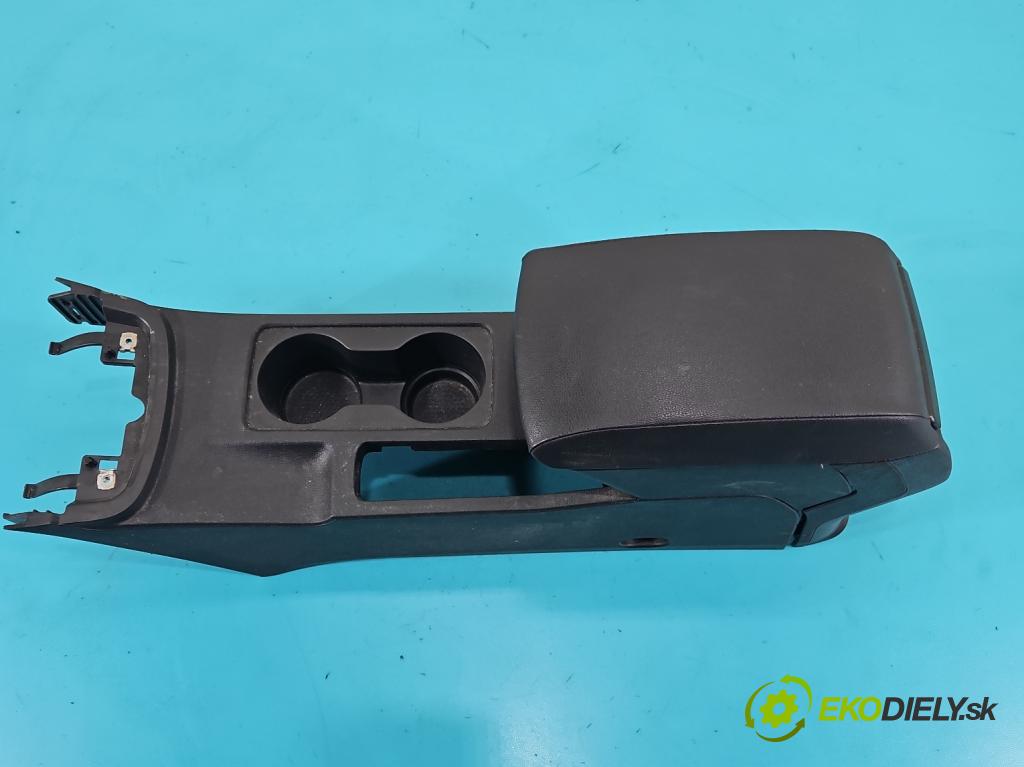 Seat Leon III 2012-2020 2.0 tdi 150 HP automatic 110 kW 1968 cm3 5- operadlo 5F0864981A (Lakťová opierka)