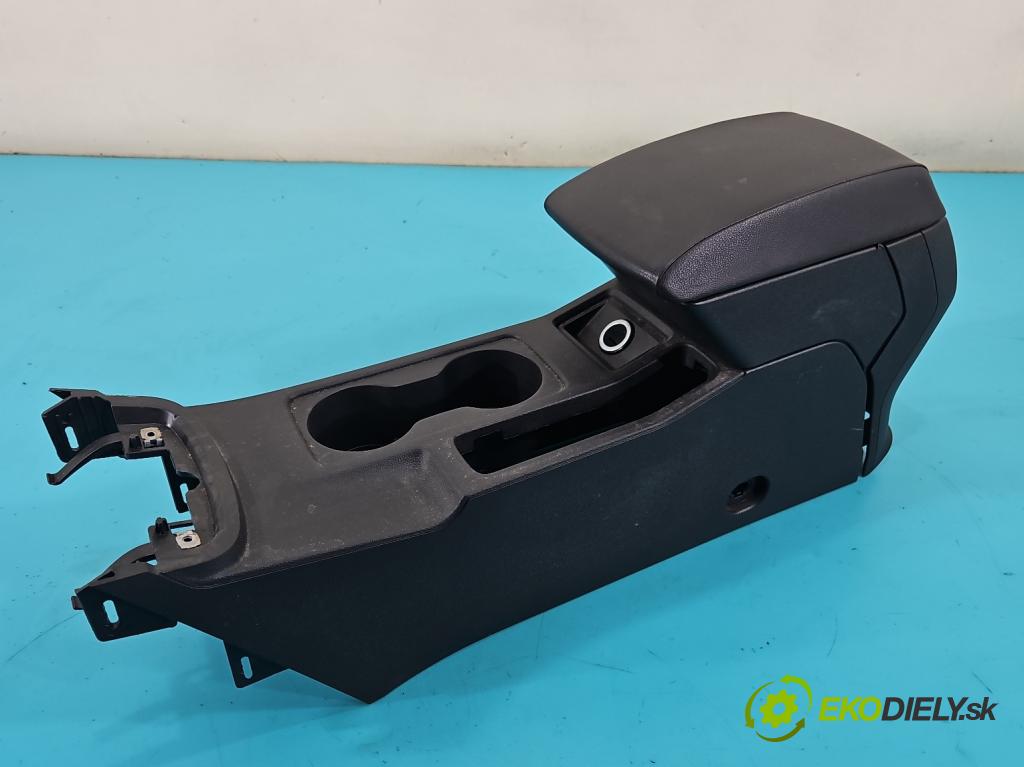 Seat Leon III 2012-2020 2.0 tdi 150 HP automatic 110 kW 1968 cm3 5- operadlo 5F0864981A (Lakťová opierka)
