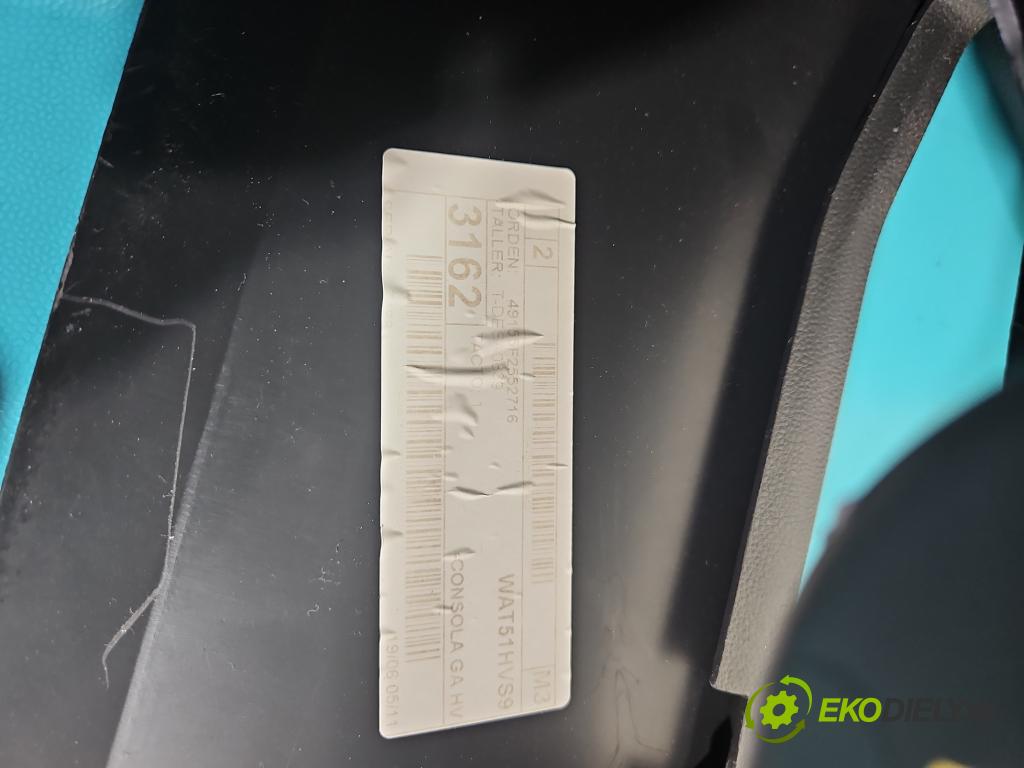 Seat Leon III 2012-2020 2.0 tdi 150 HP automatic 110 kW 1968 cm3 5- operadlo 5F0864981A (Lakťová opierka)