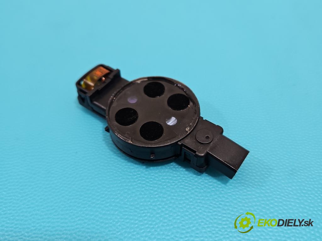 Seat Leon III 2012-2020 2.0 tdi 150 HP automatic 110 kW 1968 cm3 5- snímač déšť: 5Q0955547A (Snímač dažďa)