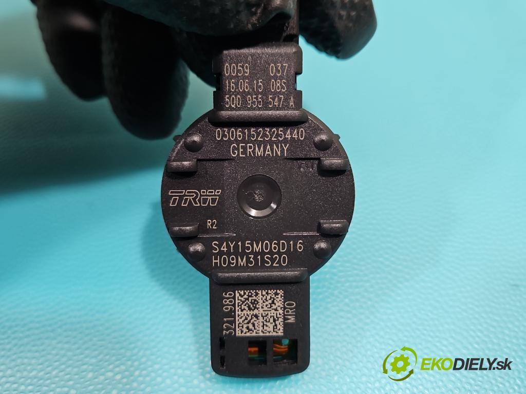 Seat Leon III 2012-2020 2.0 tdi 150 HP automatic 110 kW 1968 cm3 5- snímač déšť: 5Q0955547A (Snímač dažďa)