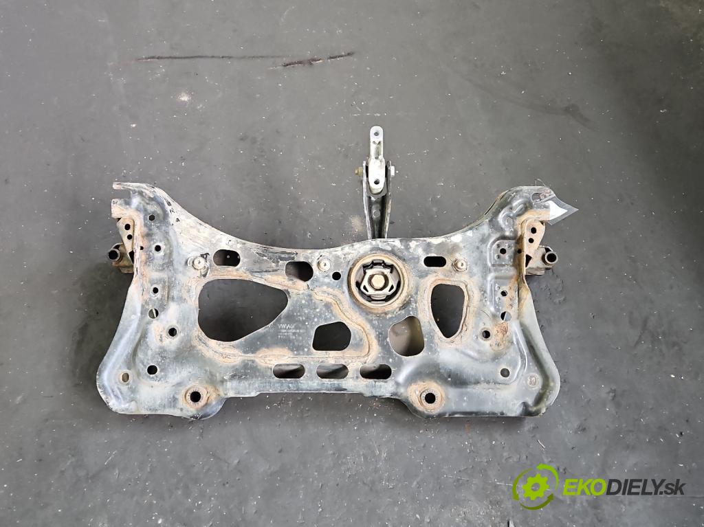 Seat Leon III 2012-2020 2.0 tdi 150 HP automatic 110 kW 1968 cm3 5- výstuha motora 5Q0199315