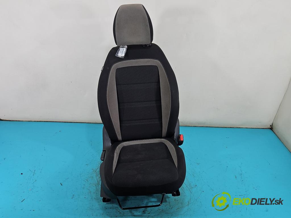 Fiat Tipo II 2015- 1.6 jtd (55260384) 120 HP manual 88 kW 1598 cm3 5- Sedačka pravý  (Sedadlo)