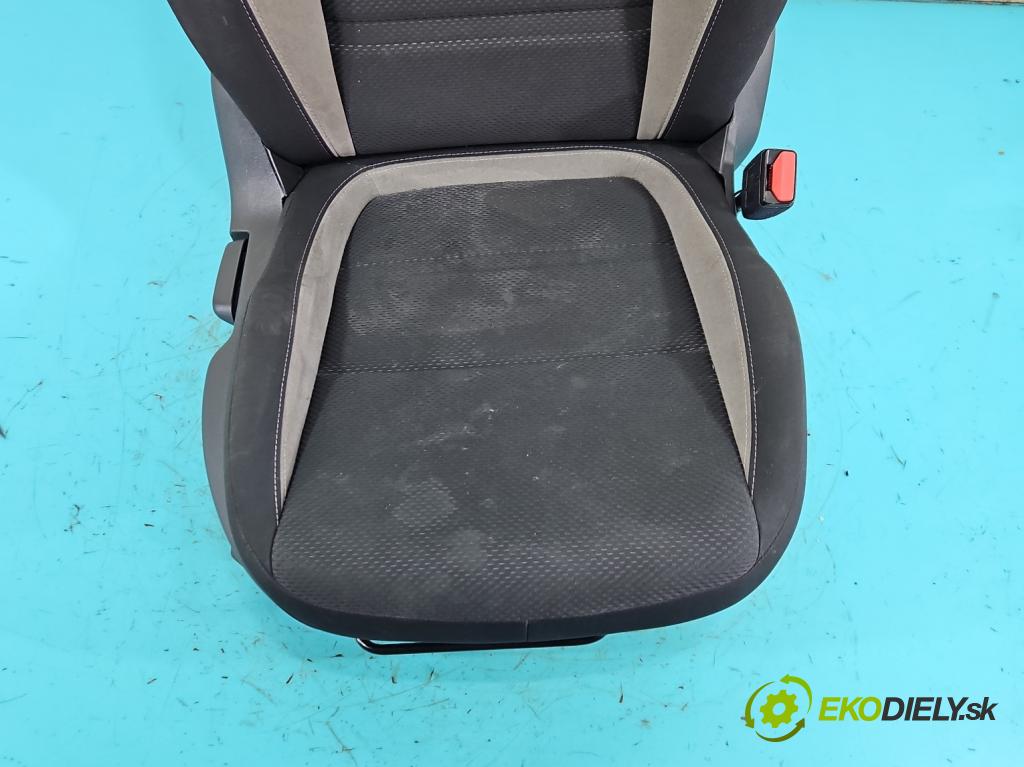 Fiat Tipo II 2015- 1.6 jtd (55260384) 120 HP manual 88 kW 1598 cm3 5- Sedačka pravý  (Sedadlo)