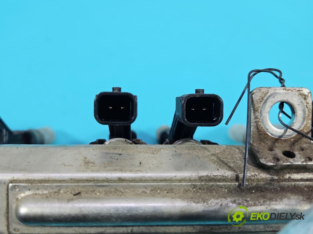 Hyundai i20 III 2020- 1.2 16V 84KM manual 61.8 kW 1197 cm3 5- vstrek 35310-08000 (Vstrekovač paliva)